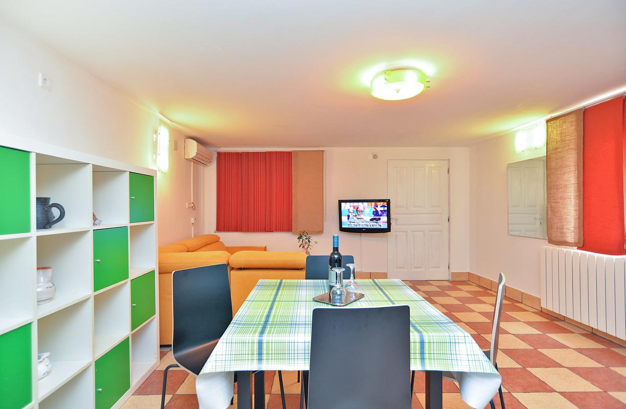 Apartments Dragica 929 فاجانا المظهر الخارجي الصورة