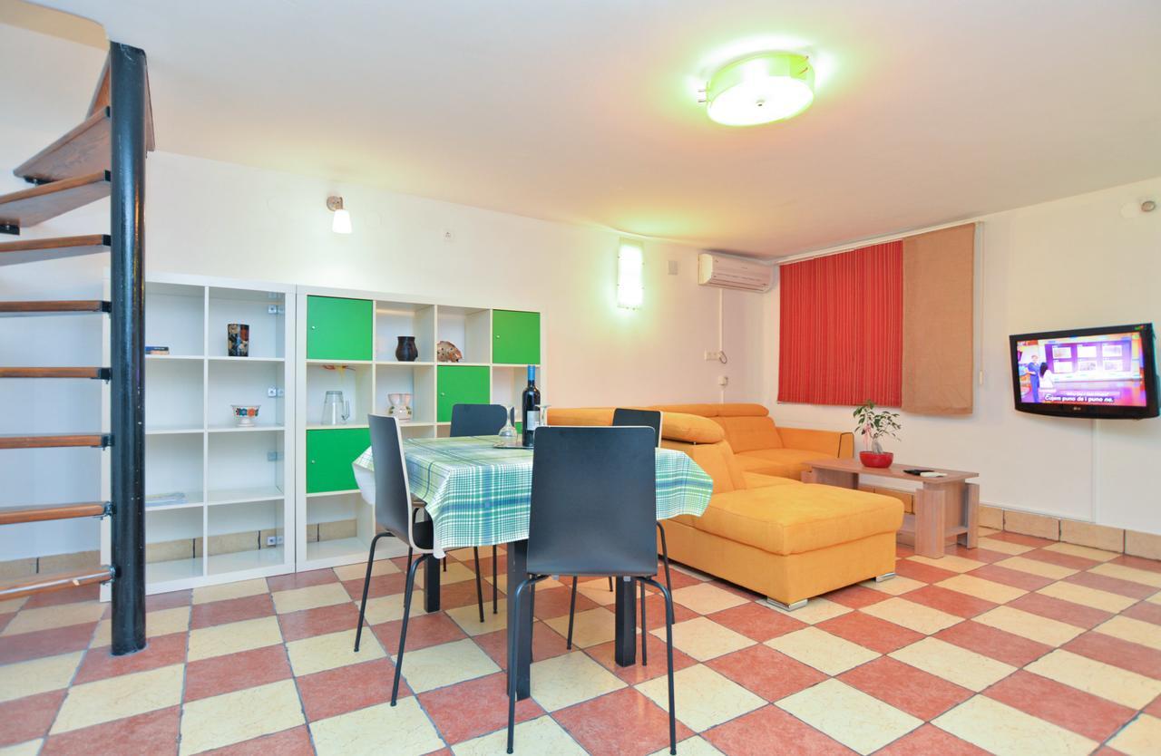 Apartments Dragica 929 فاجانا المظهر الخارجي الصورة